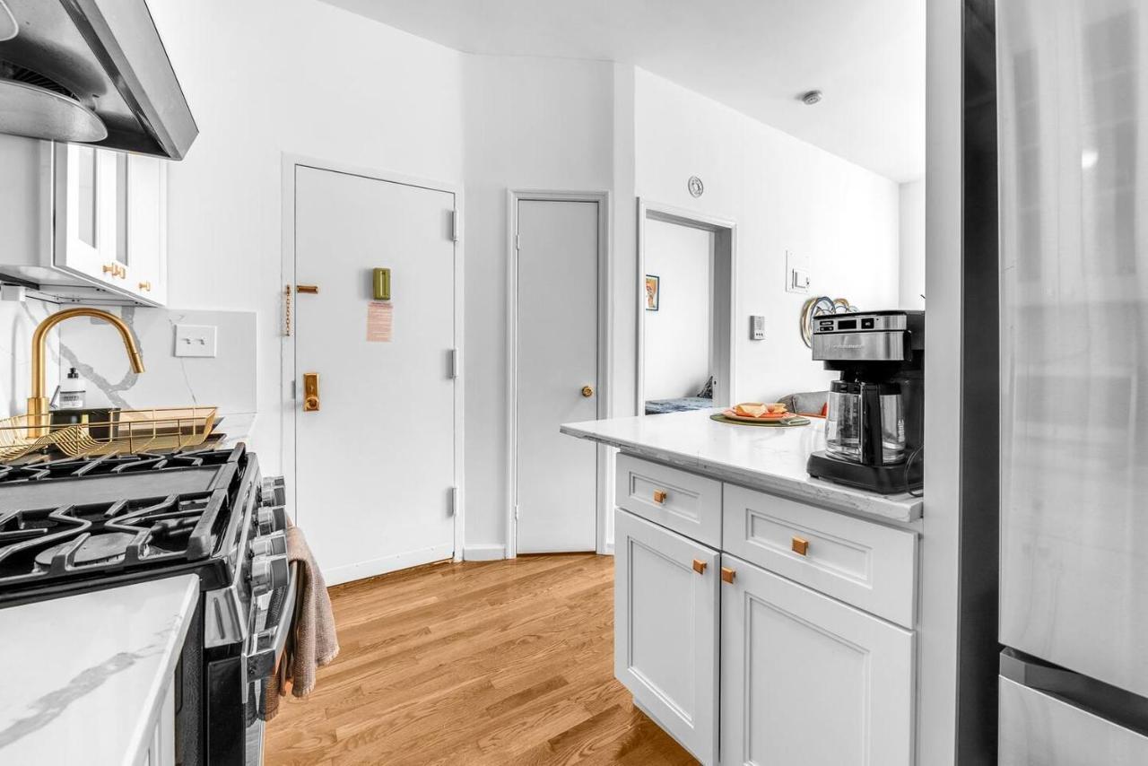Welcome To “Sunny Park Slope Retreat”! Ню Йорк Екстериор снимка